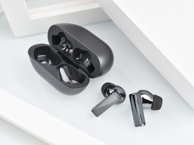 藍牙降躁耳機TELEC.jpeg 藍牙降躁耳機TELEC.jpeg